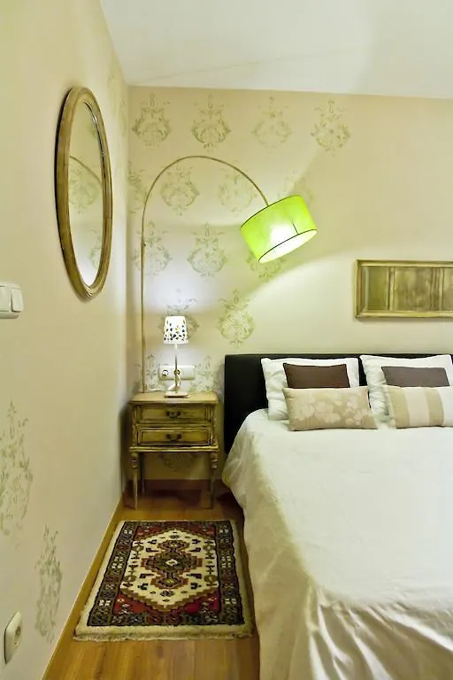 Enjoy Comfort San Sebastian 0*,